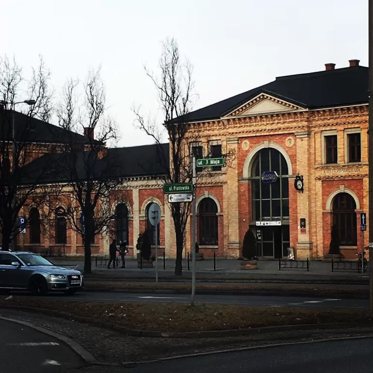 bielskobiała,bielsko,dworzec,kolej,pociag,zabytek,fotodnia,instagram