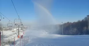 Stok na Dębowcu jest intensywnie naśnieżany. Wkrótce otwarcie