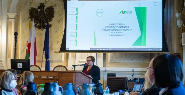Od 10 lat pomagają zwalczać przemoc w rodzinie