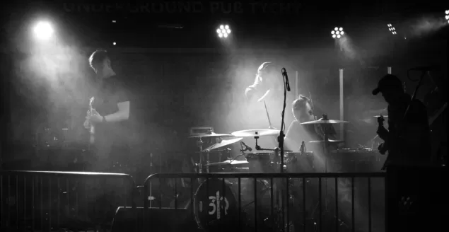 Dawka solidnego rockowego grania zawita do RudeBoy Club!
