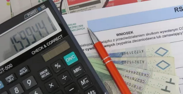 Bielski ZUS wypłacił już 96 mln złotych postojowego
