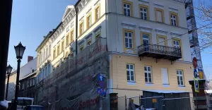 bielskobiała,bielsko,starówka,waryńskiego,rewitalizacja,remont,kamienica,ilovebb,fotodnia,instag