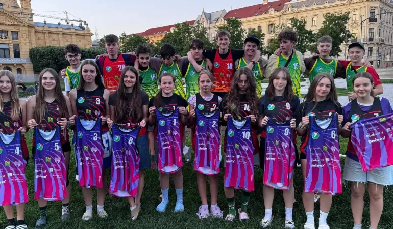 Podwójny sukces młodych szczypiornistów z Bielska-Białej na Jarun Cup