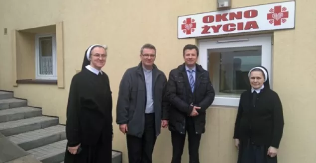 okno życia