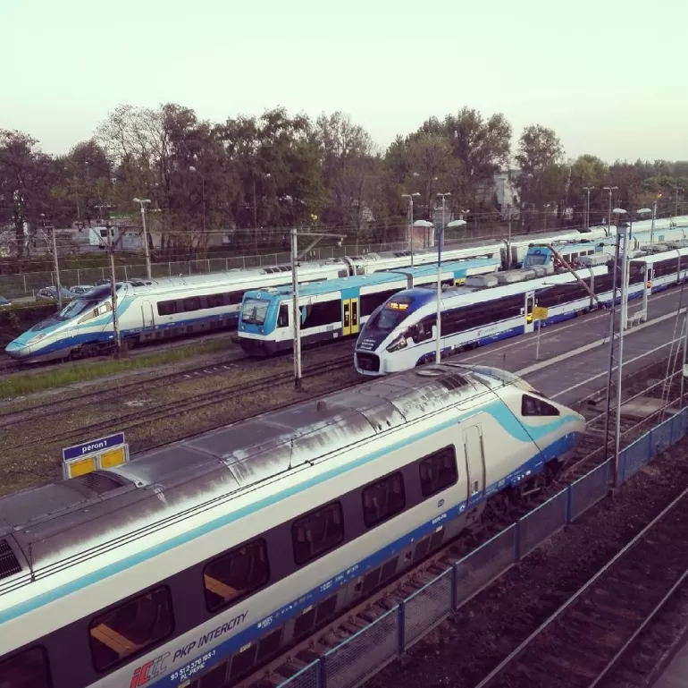 bielskobiała,bielsko,poranek,sobota,dworzec,pkp,pociąg,pendolino,dart,fotodnia,instagram