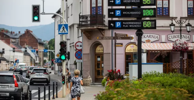 Nowe tablice systemu ITS poinformują o parkingach