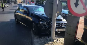 Zderzenie dwóch samochodów w centrum - 19.09.2018
