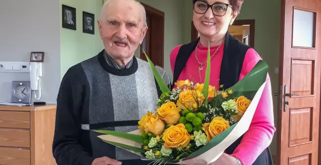 Pan Stanisław Tokarczyk dołączył do grona bielskich stulatków