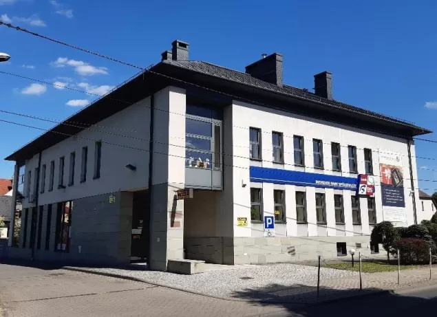 Bank dziś - siedziba Beskidzkiego Banku Spółdzielc