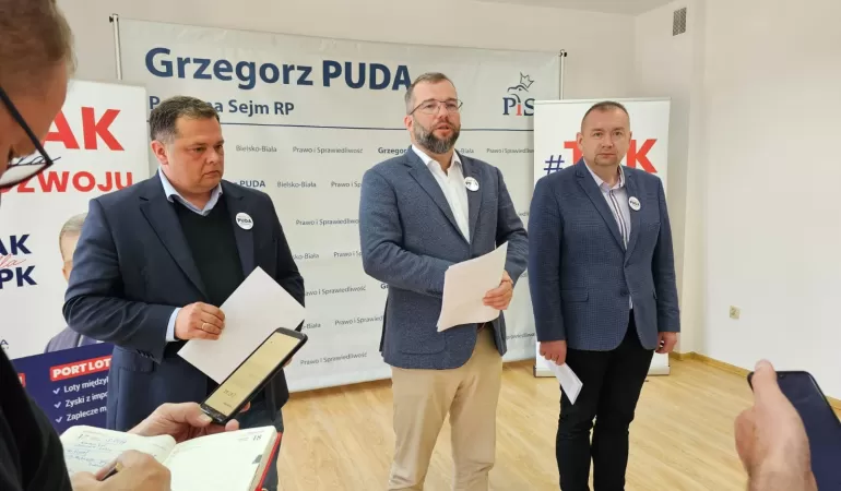 Konferencja w biurze poselskim posła Grzegorza Pudy