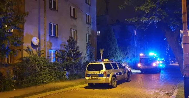 Mężczyzna wyskoczył z okna - 4/5.05.2019