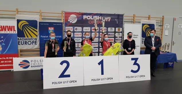 Julia Piwowar na podium turnieju międzynarodowego w badmintonie