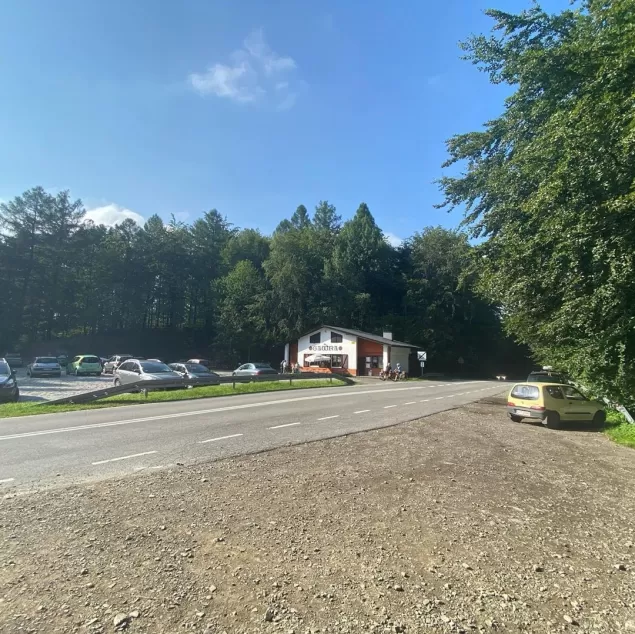 Autobusem nie dojedziemy na Przełęcz Przegibek