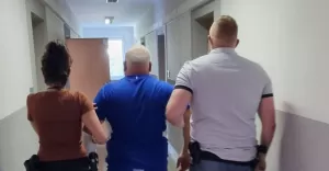 Policjanci zatrzymali sprawcę zbezczeszczenia cmentarza żydowskiego