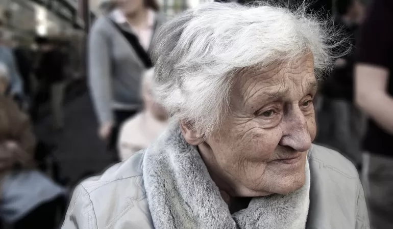 Tegoroczni stulatkowie będą otrzymywać ponad 6 tys. zł miesięcznie świadczenia honorowego