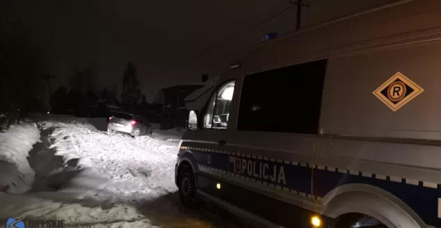 Pijany kierowca wjechał do rowu - 13.02.2021