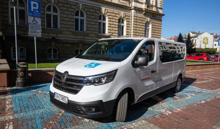 Bielsko-Biała stawia na integrację: darmowa komunikacja miejska dla osób niepełnosprawnych