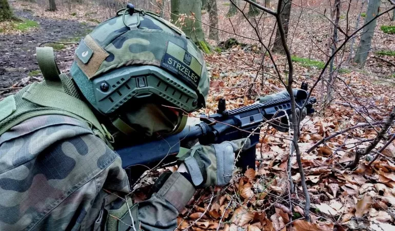 Jednostka Strzelecka 3027 z Bielska-Białej w Cygańskim Lesie. Spokojnie to tylko ćwiczenia