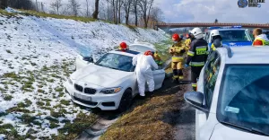 Wypadek w Jasienicy - 7.04.2021