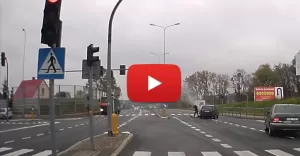 Wypadek na rogu Czerwonej i Niepodległości - WIDEO