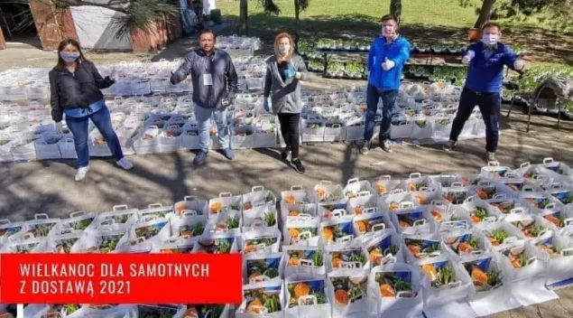 Śniadanie wielkanocne dla samotnych
