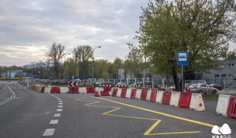 Przystanki na ul. Grażyńskiego obok Fiata, zostaną przesunięte. Zmiany obowiązywać będą od poniedziałku