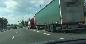 Akcja służb przy trasie DK-1 w Czechowicach-Dziedz