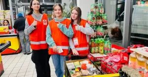 Wolontariusze Caritasu zebrali żywność dla potrzebujących