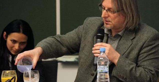 janusz okrzesik