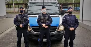 Chciał powiesić się na wiadukcie, uratowali go policjanci