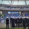 Prezydent zabiera głos w sprawie burdy na stadionie. Polecą głowy