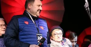 Kolacja z prezydentem Klimaszewskim wśród aukcji WOŚP