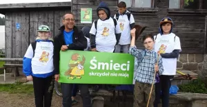śmieci skrzydeł nie mają