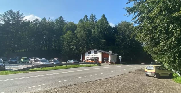 Autobusem nie dojedziemy na Przełęcz Przegibek