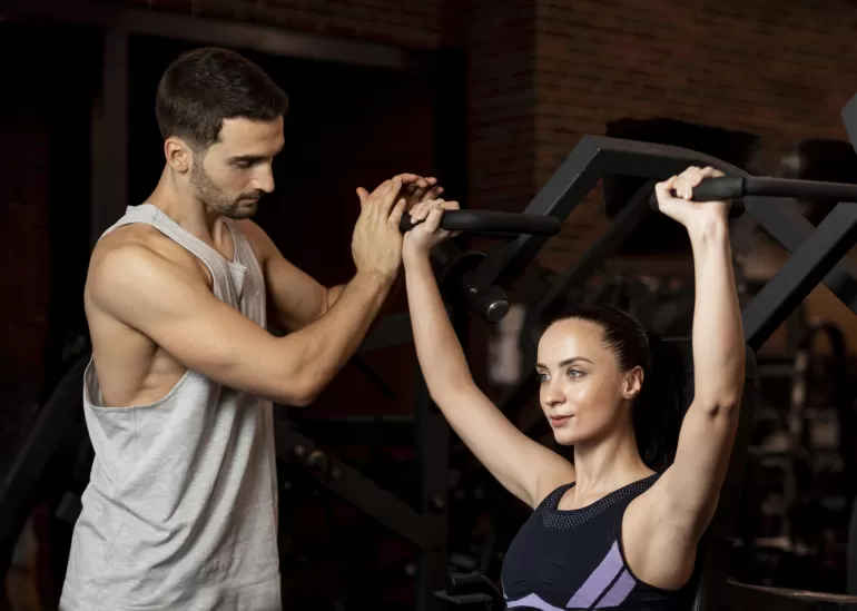 Rozwiń swoją karierę w sporcie: sprawdź te 2 kursy!