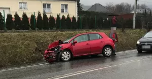 Zderzenie dwóch osobówek w Kozach - 14.03.2018