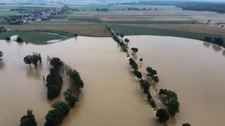 Jaki artykuły mogą być potrzebe dla ludzi dotkniętych powodzią?