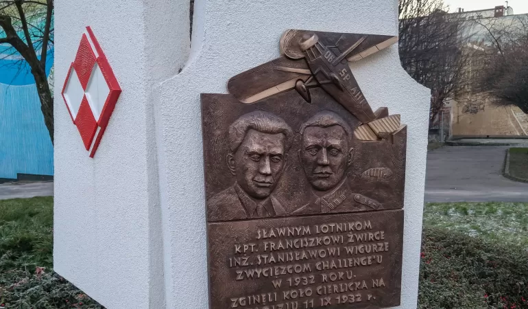 Renowacja pomnika Żwirki i Wigury