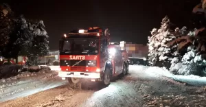 Ciężarówka wpadła do rowu w Pisarzowicach