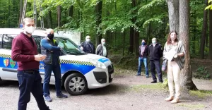 Rozmowy na temat bezpieczeństwa na ścieżkach w Cygańskim Lesie