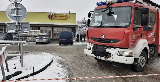 Ewakuacja makretu Biedronka przy ul. Żywieckiej -