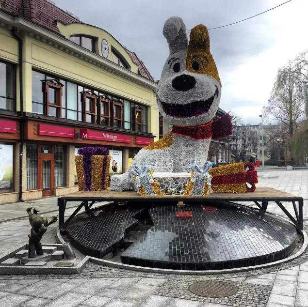 bielskobiała,biała,fontanna,reksio,święta,dekoracjeswiateczne,ilovebb,fotodnia,instagram