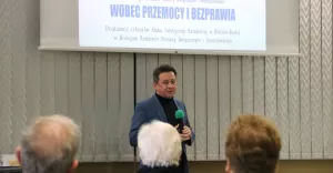 W książnicy Beskidzkiej o nowej książce Artura Kasprzykowskiego